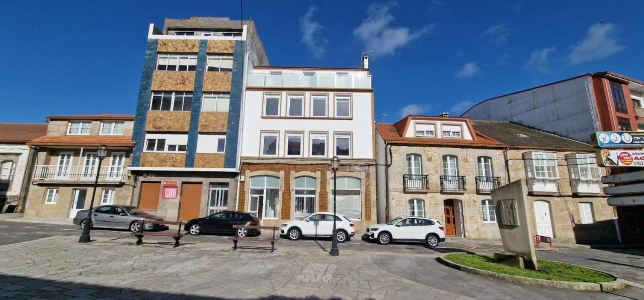 Estudios En Plaza Cabo Da Vila Centro Muxía Exterior foto